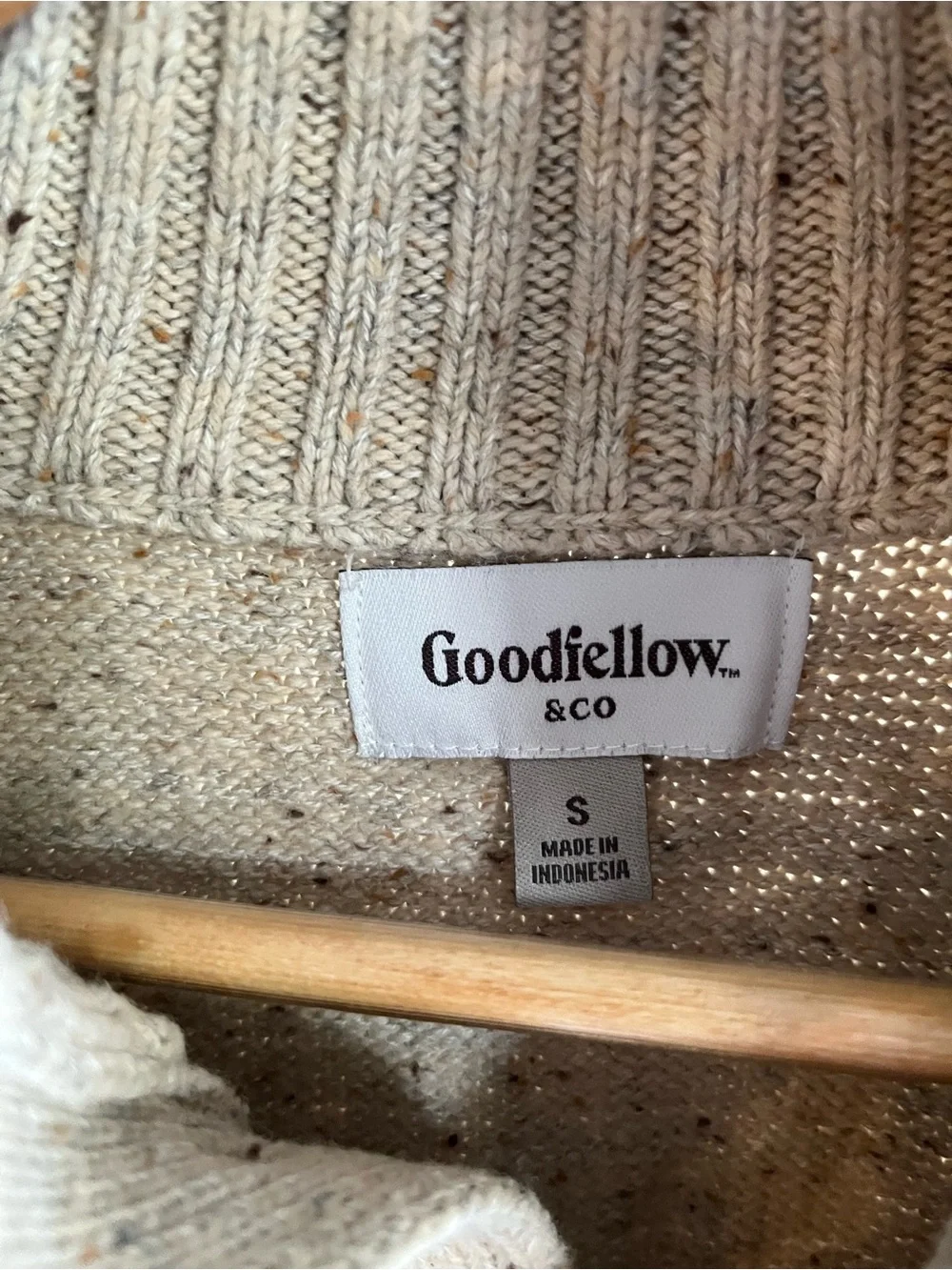 Goodfellow Fisherman Sweater Sz Sm Cream Oatmeal Cotton Blend EUC 3/4 Button